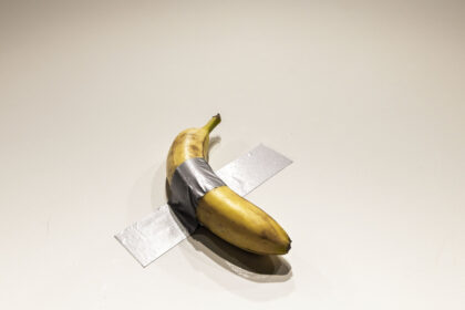 Justin Sun to Buy 100,000 Bananas from $6.2M Art-Inspired Fruit Stand