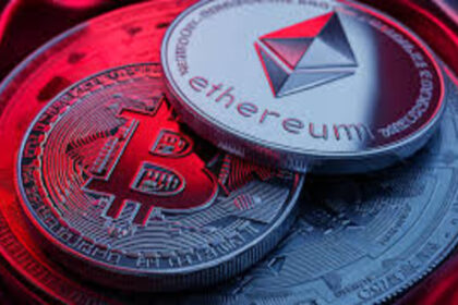 Bitcoin Stabilizes at $98,000 as Liquidations Cross $500 Million