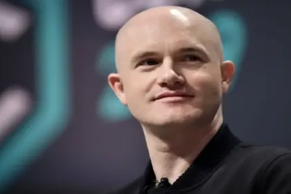 Coinbase CEO Warns Against Firms Hiring Crypto Opponents
