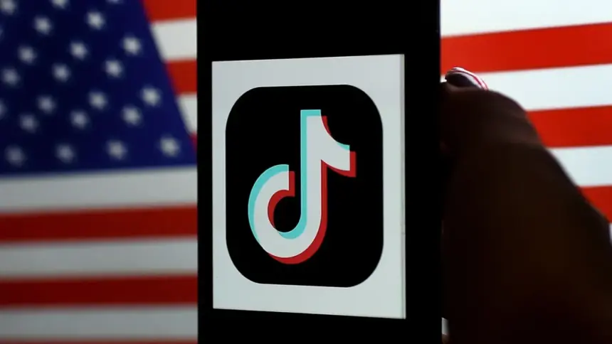 Microsoft Negotiating TikTok Acquisition, Trump Confirms