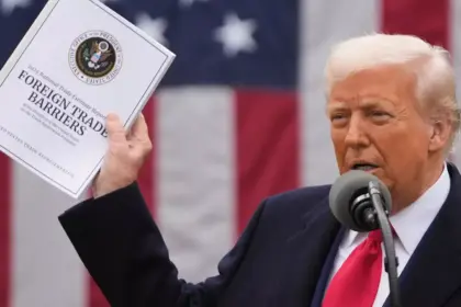 EU Cautions Tariffs Threaten Both Economies as Trade Deal with Trump Stalls