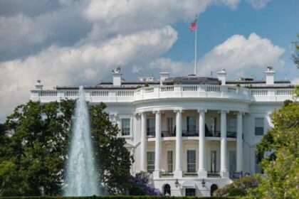 White House targets banks over bias against crypto firms